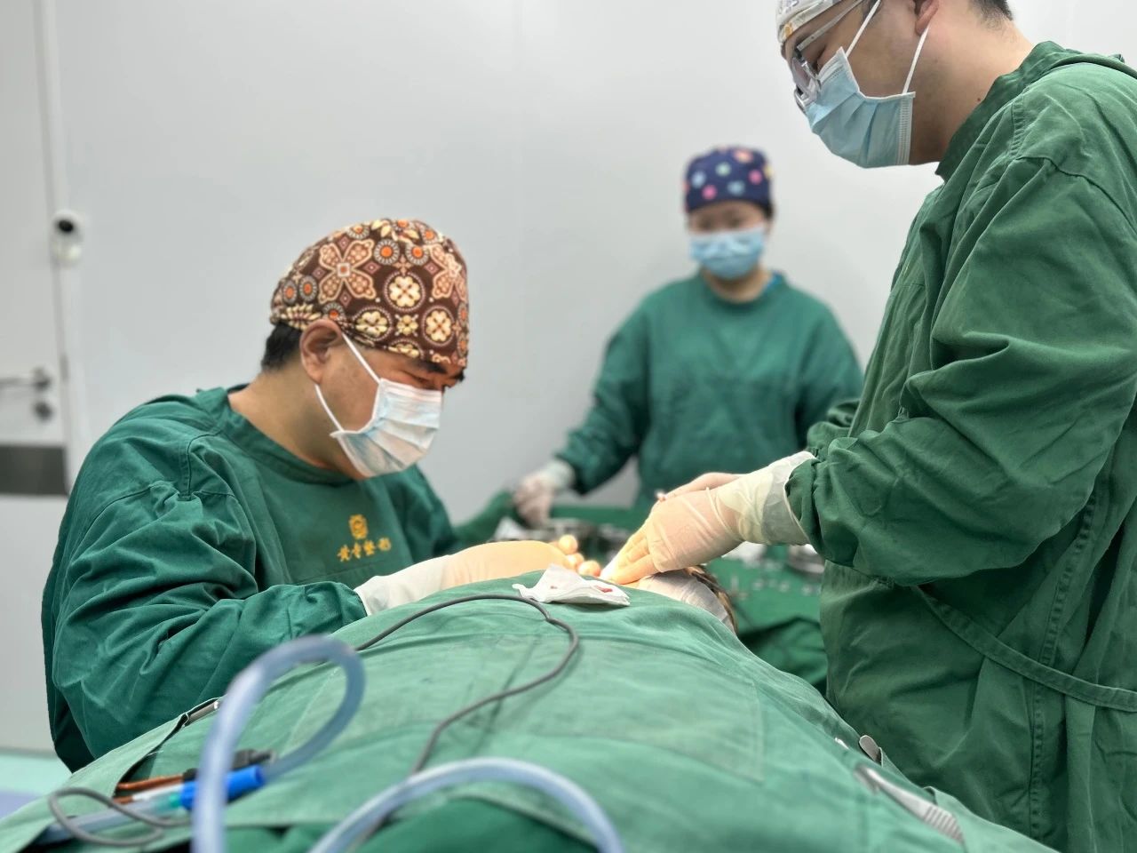 拉皮手术术后多久可以出现最佳效果？