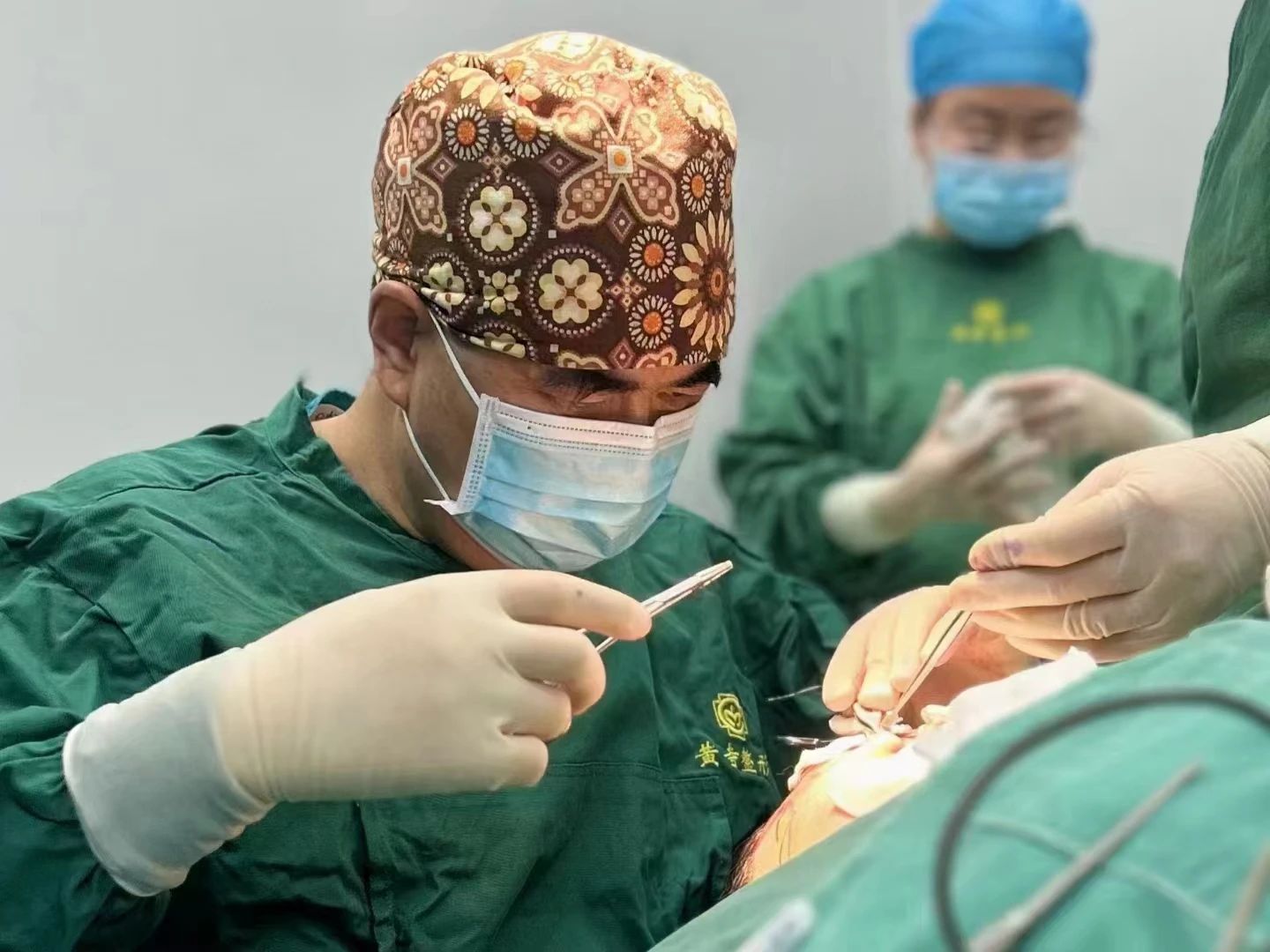 哪个女人不怕老，42岁拉皮手术，术后效果很满意