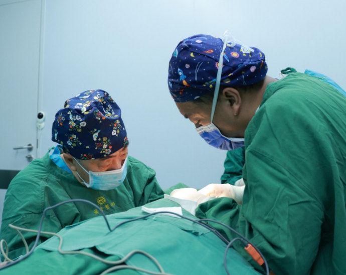 女人皮肤松弛太可怕,PSV面部提升让您年轻10岁 女人皮肤松弛太可怕,PSV面部提升让您年轻10岁