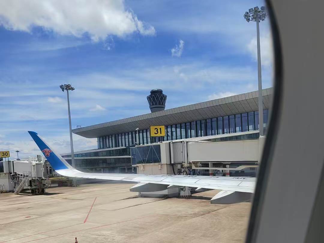 60岁不服老，飞北京做了大拉皮，没想到恢复这么自然