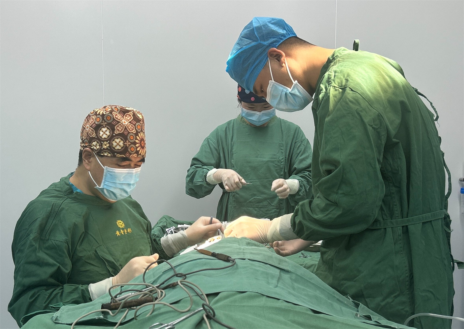 47岁大姐挑战眼周年轻化，术后40天，年轻了好多！