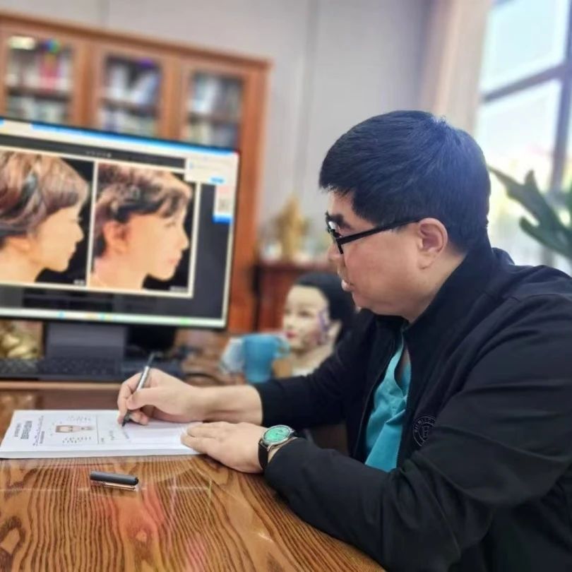 54岁失业后花好几万做拉皮手术，我究竟错哪儿了？你们咋就这么激动呢！